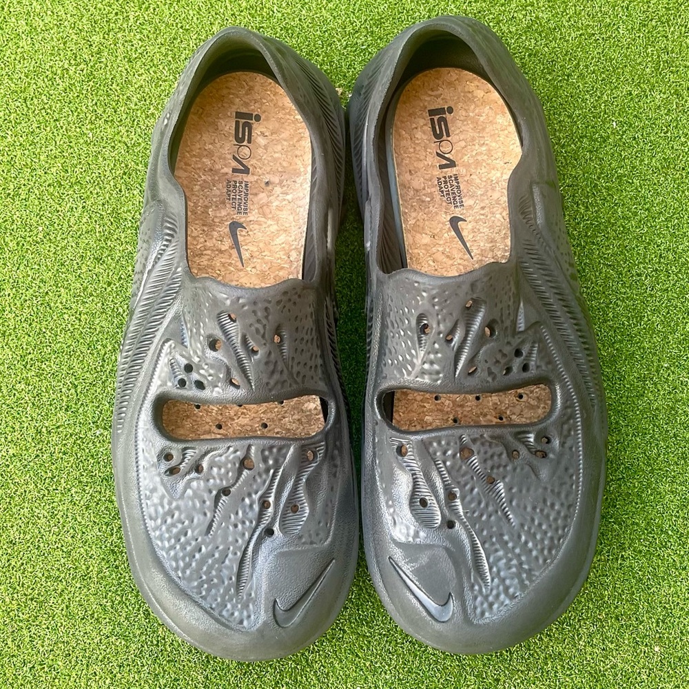 Nike ISPA Universal Shoes - Black Men’s size 12/Women’s 13.5